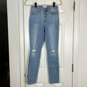 Universal Thread Distressed Denim Button Fly High Rise Skinny Jeans